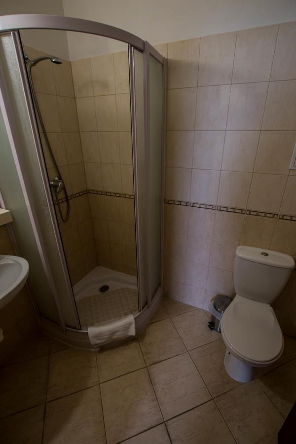 Penzion FIT - Contactless check in Zvolen Esterno foto