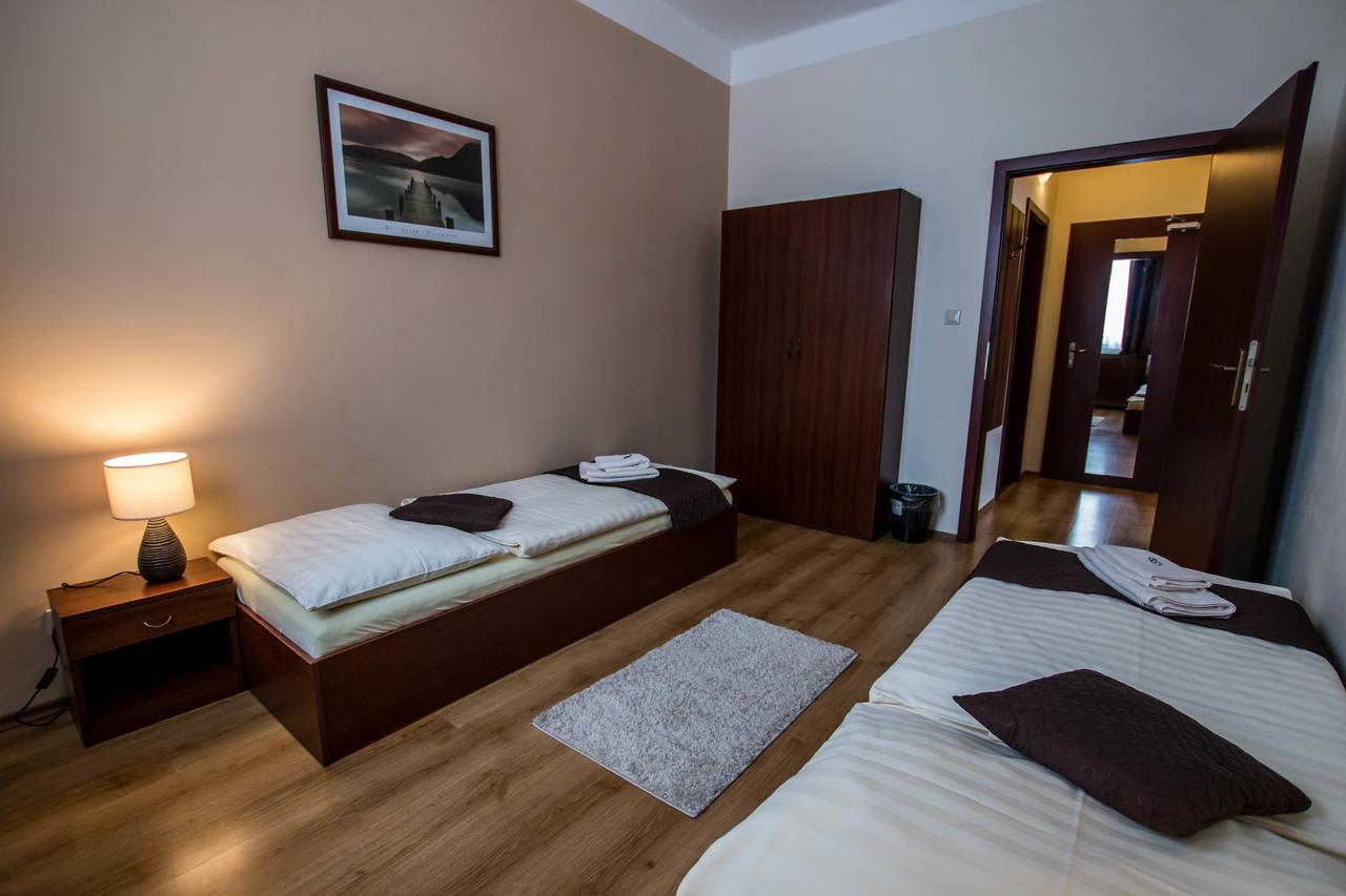Penzion FIT - Contactless check in Zvolen Esterno foto